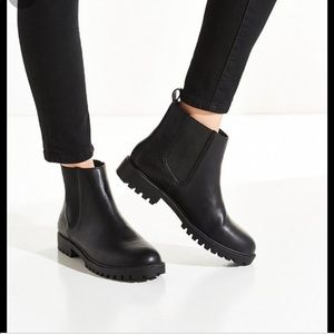 Urban Outfitters Black Chelsea Boots